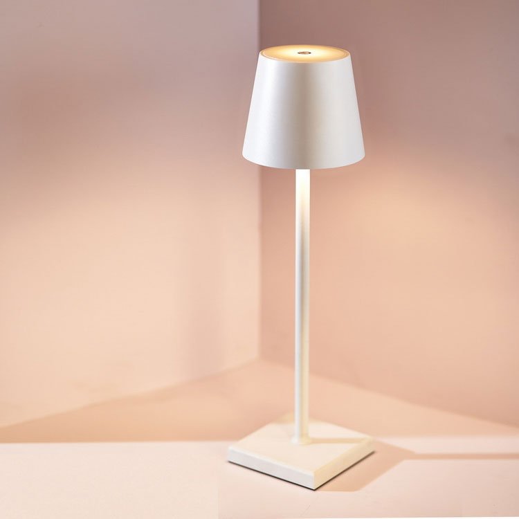 Astra Lamp | Stijlvolle Draadloze Interieurlamp